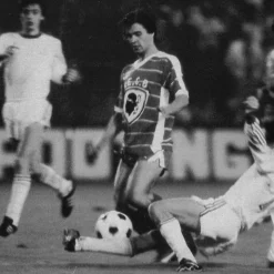 SC Bastia 1981 - 82 Retro Voetbalshirt
